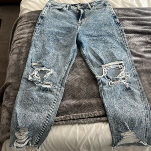 Hollister ultra high rise mom Jean vintage stretch